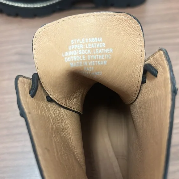 Madewell black boots - Picture 3 of 5